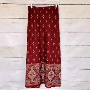 SOLD Dressbarn Maxi Diamond Geometric Skirt